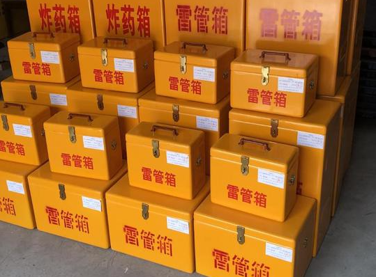 普兰店玻璃钢雷管箱的使用寿命一般是多少？